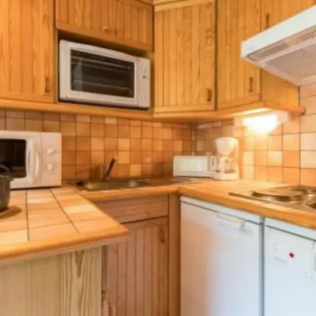 Duplex 3 Pieces Avec Balcon, Garage Et 6 Couchages A La Salle-les-alpes, Proche Commerces Et Pistes - Fr-1-330f-83 Apartment Serre Chevalier