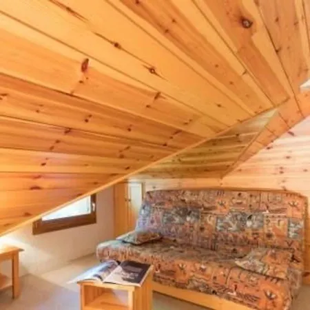 Duplex 3 Pieces Avec Balcon, Garage Et 6 Couchages A La Salle-les-alpes, Proche Commerces Et Pistes - Fr-1-330f-83 Apartment *